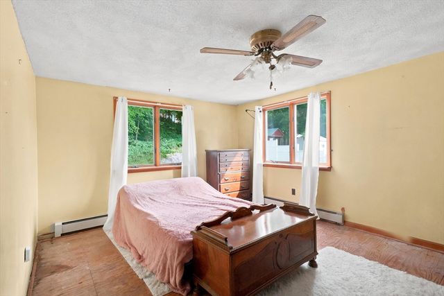 277 Lincoln Ave, Saugus, MA 01906