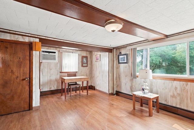 277 Lincoln Ave, Saugus, MA 01906