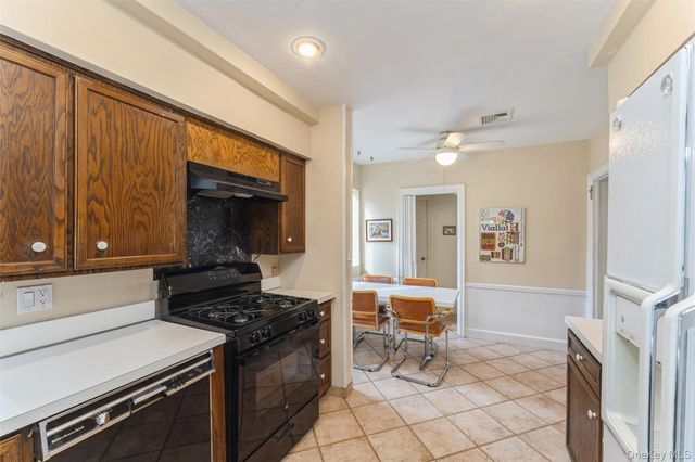 24 Welwyn Road, Great Neck, NY 11021