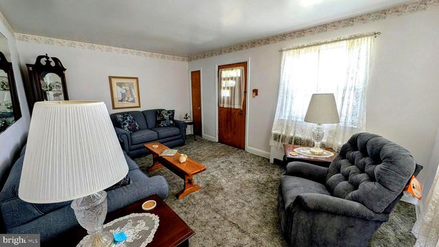 429 EVERGREEN AVE, Folsom, PA 19033