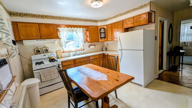 429 EVERGREEN AVE, Folsom, PA 19033