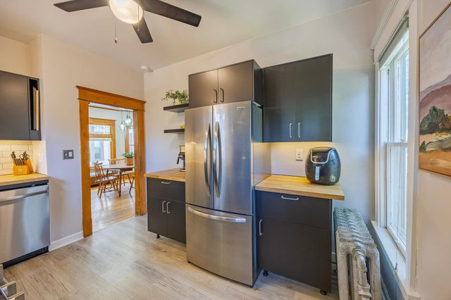 1257 Selby Avenue, Saint Paul, MN 55104
