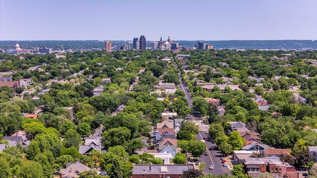1257 Selby Avenue, Saint Paul, MN 55104