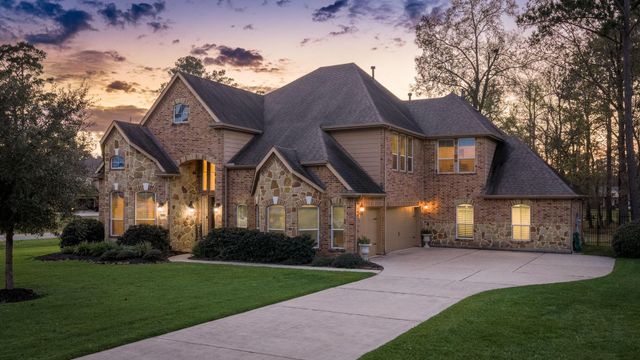 28503 Riverside Crest Lane, Huffman, TX 77336