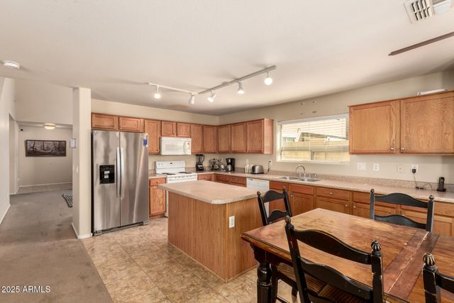 28370 N GOLD Lane, San Tan Valley, AZ 85143