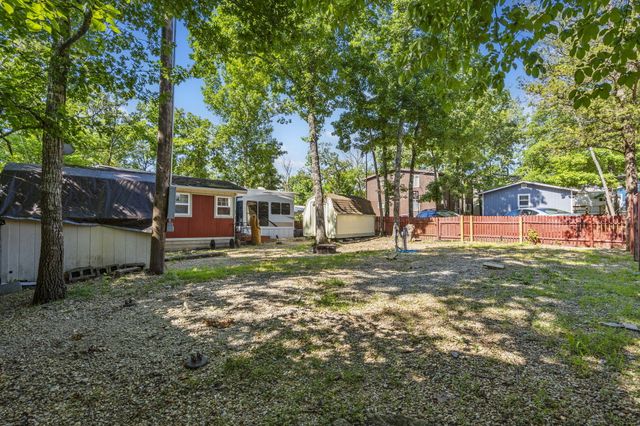 130 Beaver Pass, Hollister, MO 65672