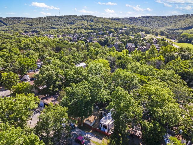 130 Beaver Pass, Hollister, MO 65672