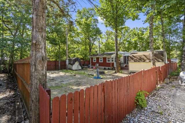 130 Beaver Pass, Hollister, MO 65672