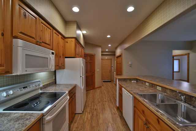 36306 Pine Bay Circle 104, Crosslake, MN 56442