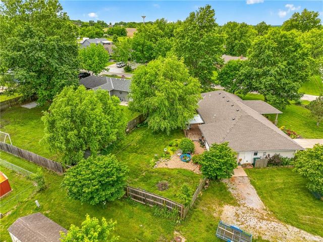 303 W Maple Street, Archie, MO 64725