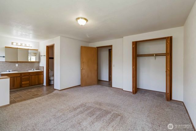 207 Tillicum Drive, Chehalis, WA 98532