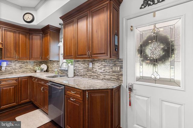 204 WENONAH AVE, Mantua, NJ 08051