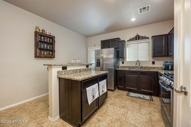 2865 Borroughs Street, Las Cruces, NM 88007
