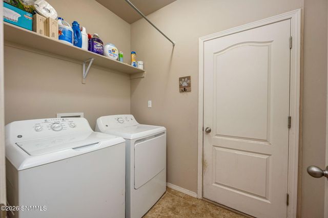 2865 Borroughs Street, Las Cruces, NM 88007