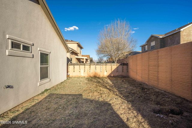 2865 Borroughs Street, Las Cruces, NM 88007