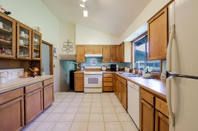 20640 Kandi Court, Bend, OR 97701