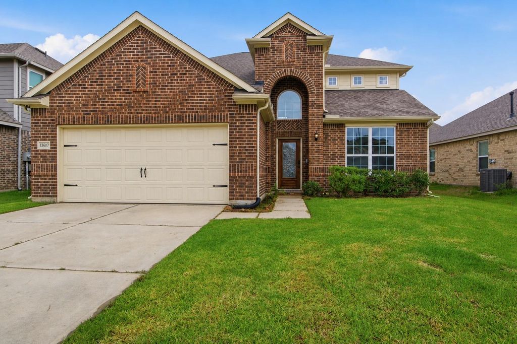 13607 Alaskan Brown Bear Trail, Crosby, TX 77532