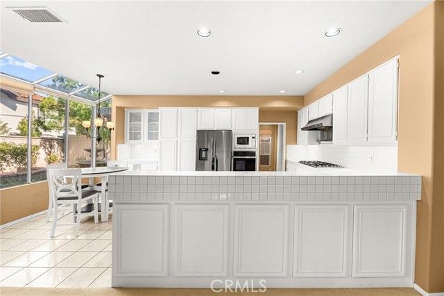 45422 Camino Monzon, Temecula, CA 92592