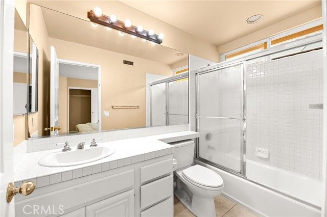 45422 Camino Monzon, Temecula, CA 92592