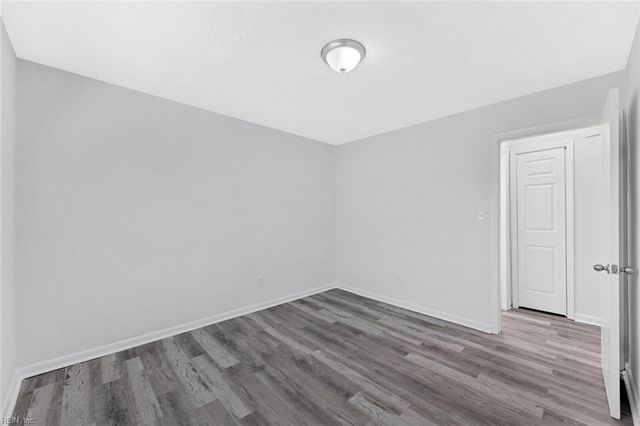 642 Dresden Dr Apt O, Newport News, VA 23601