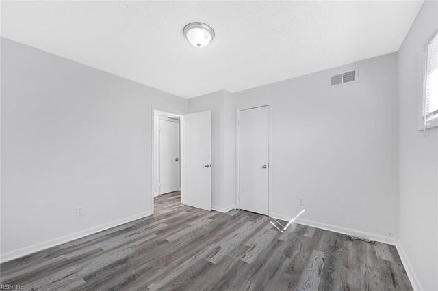 642 Dresden Dr Apt O, Newport News, VA 23601