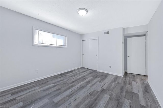 642 Dresden Dr Apt O, Newport News, VA 23601