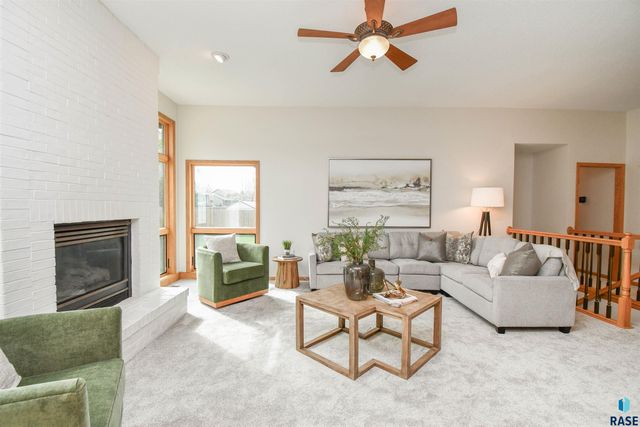 6915 W Westminster Dr Drive, Sioux Falls, SD 57106