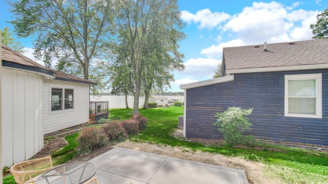 7709 W 140th Place, Cedar Lake, IN 46303