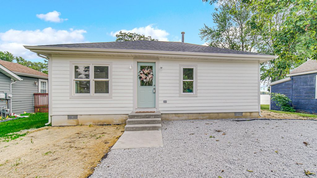 7709 W 140th Place, Cedar Lake, IN 46303