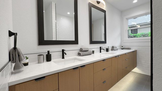 6709 Vine ST, Austin, TX 78757
