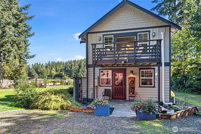 9312 Glencove Road NW, Gig Harbor, WA 98329