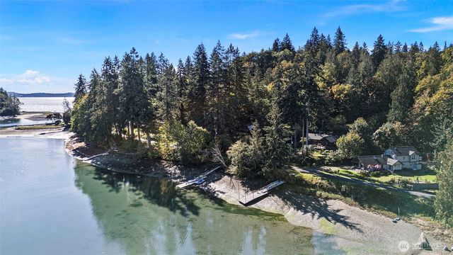 9312 Glencove Road NW, Gig Harbor, WA 98329