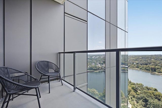 44 East Ave 1811, Austin, TX 78701