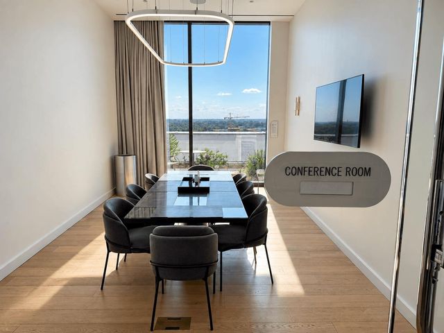 44 East Ave 1811, Austin, TX 78701