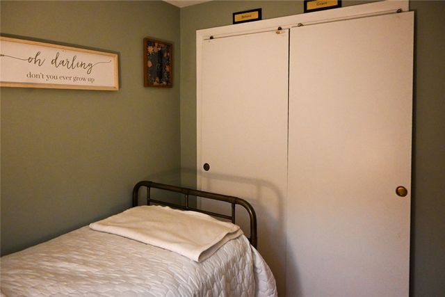 62 Canonchet Trail, Cranston, RI 02921