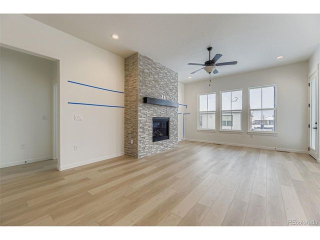 8895 S Riviera Way, Aurora, CO 80016