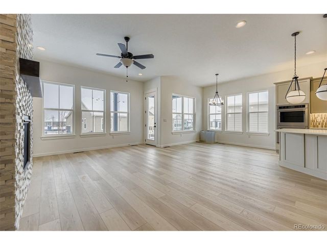 8895 S Riviera Way, Aurora, CO 80016