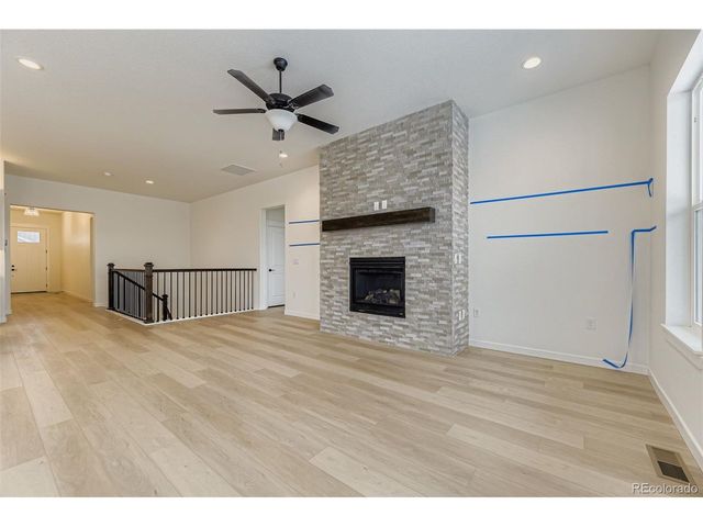 8895 S Riviera Way, Aurora, CO 80016