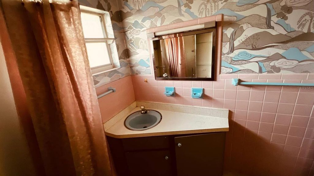 Image 18 of property listing at 4430 SW ZINNIA COURT, Dunnellon, FL 34431