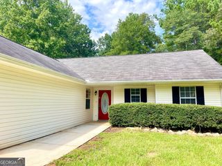 215 Mountain Ridge, Covington, GA 30016