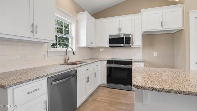3215 E 2Nd, Panama City, FL 32401