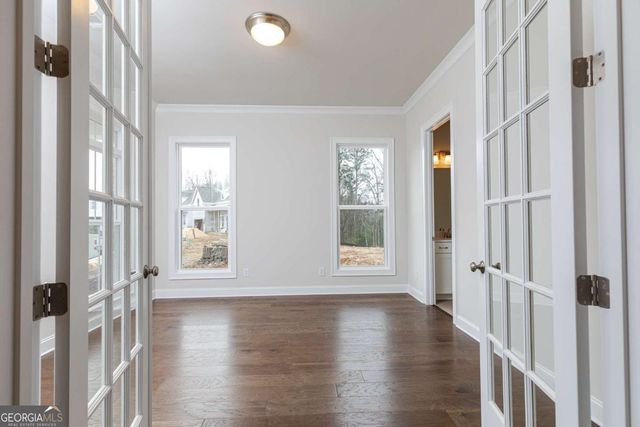 879 Eastman Court, Hoschton, GA 30548