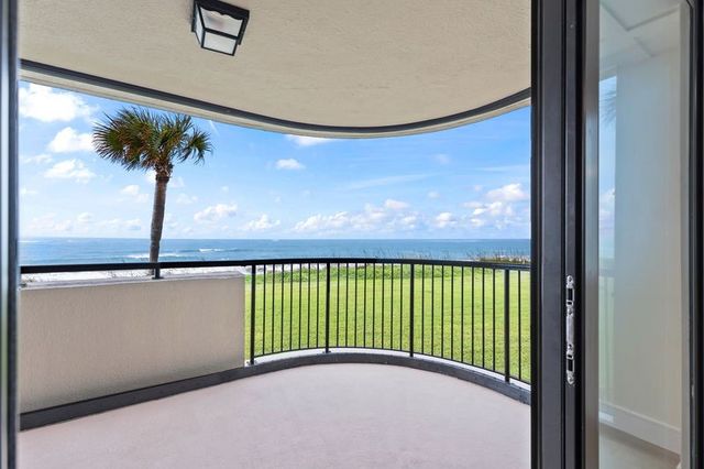 4600 Highway A1a None 206, Vero Beach, FL 32963