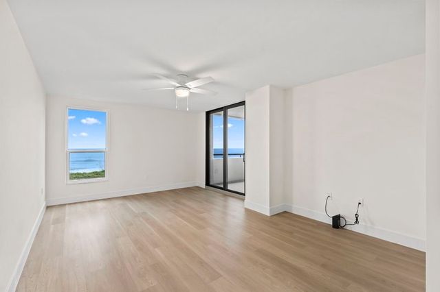 4600 Highway A1a None 206, Vero Beach, FL 32963
