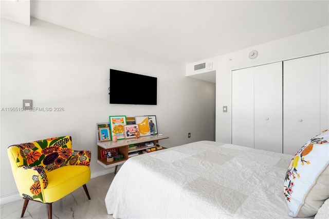 5757 Collins Ave 1006, Miami Beach, FL 33140