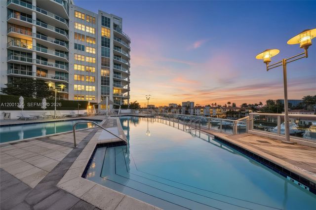3131 NE 188th Street 1808, Aventura, FL 33180