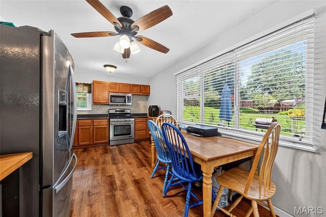 2480 Furlong Lane, Florissant, MO 63033