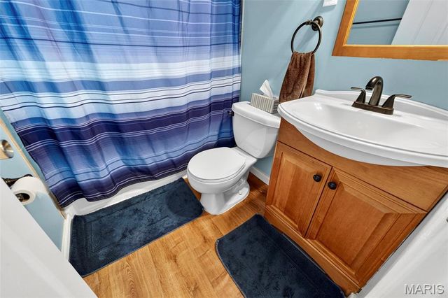 2480 Furlong Lane, Florissant, MO 63033