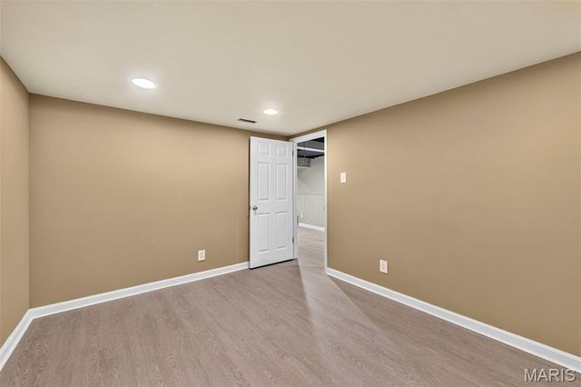 2480 Furlong Lane, Florissant, MO 63033