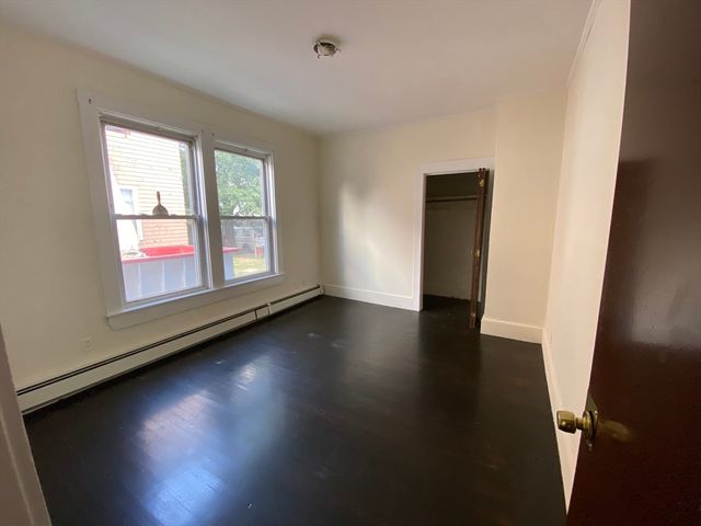 48 Whiting 1, Lynn, MA 01902